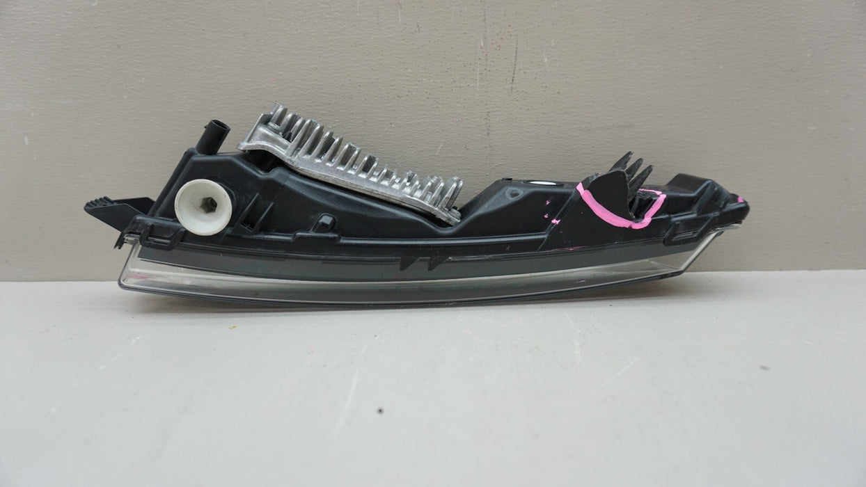 2017-2019 RANGE ROVER VELAR FRONT RIGHT PASSENGER SIDE FOG LIGHT OEM 17 18 19