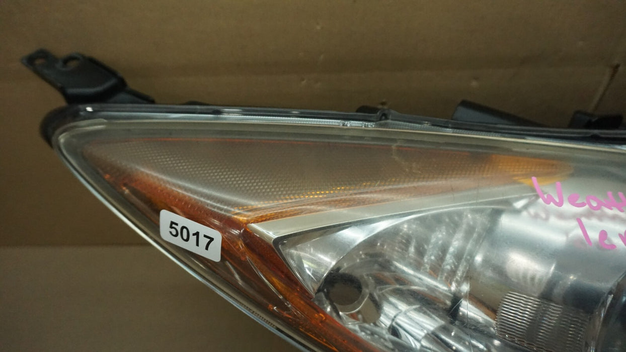 2010-2013 MAZDA 3 FRONT RIGHT PASSENGER SIDE HALOGEN HEADLIGHT OEM 10 11 12 13