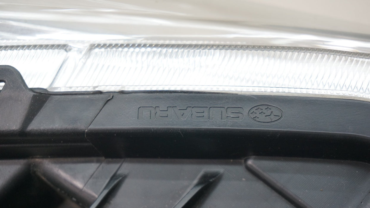 2014-2016 SUBARU FORESTER FRONT LEFT DRIVER SIDE HALOGEN HEADLIGHT OEM