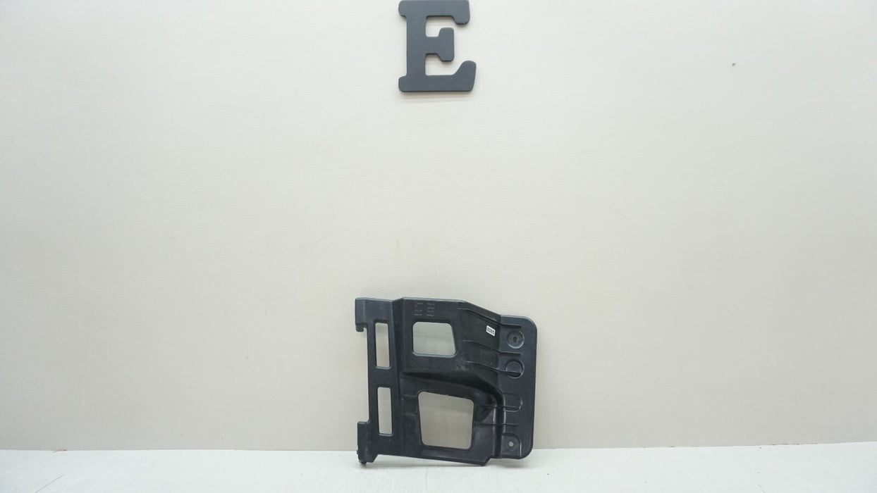 2018-2023 KIA STINGER REAR LEFT BUMPER LOWER MOUNT BRACKET OEM 86685-J5000