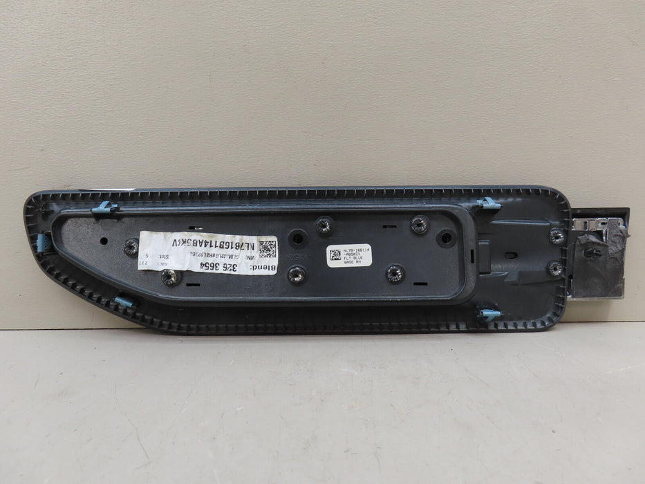 2022-2024 LINCOLN NAVIGATOR FRONT RIGHT FENDER EMBLEM FLT BLUE OEM