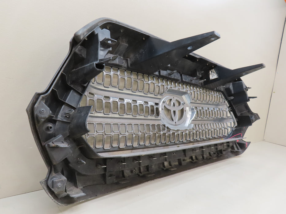 2016-2023 TOYOTA TACOMA FRONT RADIATOR GRILLE OEM 53113-04040