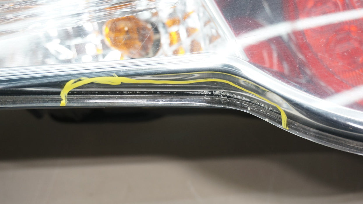 2013-2016 SUBARU BRZ REAR RIGHT PASSENGER SIDE OUTER TAIL LIGHT OEM