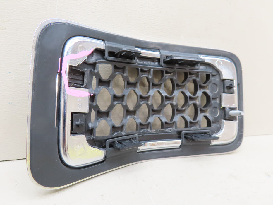 2019-2020 Jeep Cherokee Front HOOD Grille Insert #6 OEM 68323774AB-6