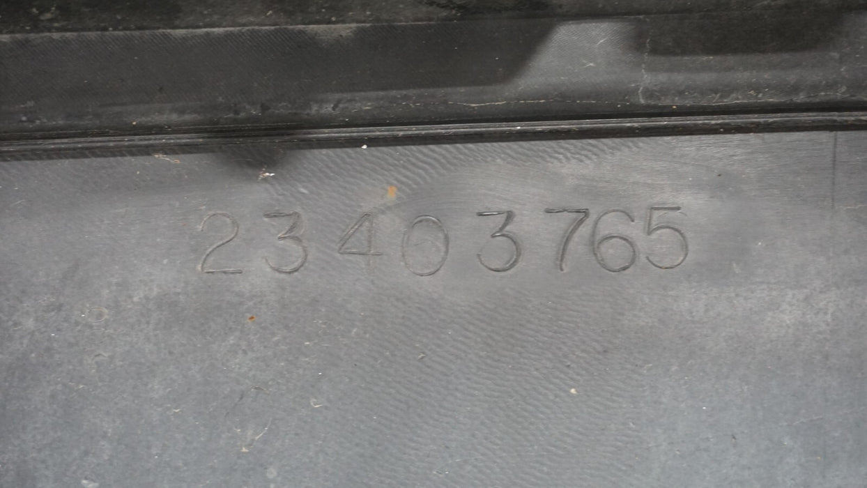 2013-2017 CHEVROLET TRAVERSE REAR BUMPER COVER 20983809 OEM