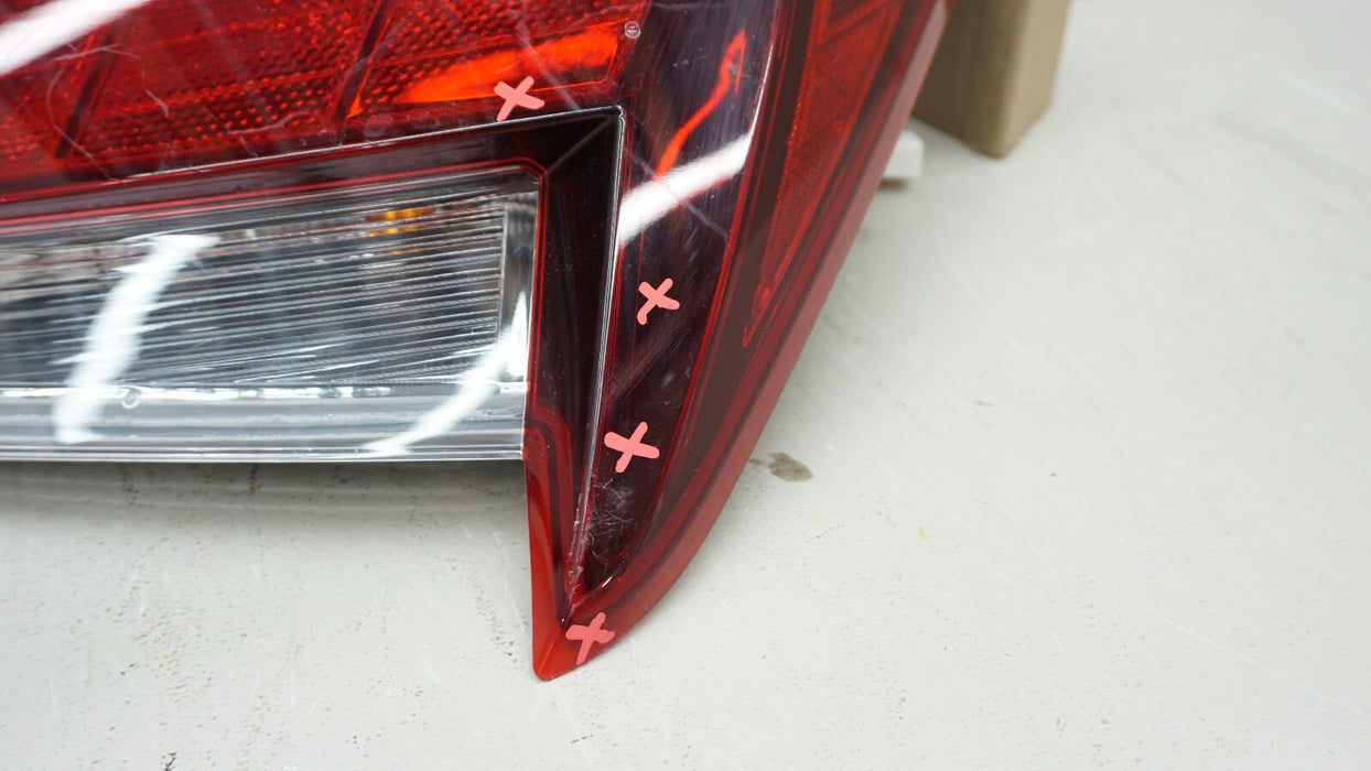 2021-2023 HYUNDAI ELANTRA REAR RH RIGHT PASSENGER SIDE OUTER TAIL LIGHT OEM