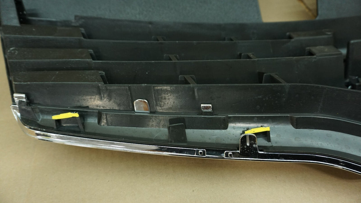 2007-2010 NISSAN ALTIMA SEDAN FRONT BUMPER CENTER GRILL GRILLE V-DSGR218