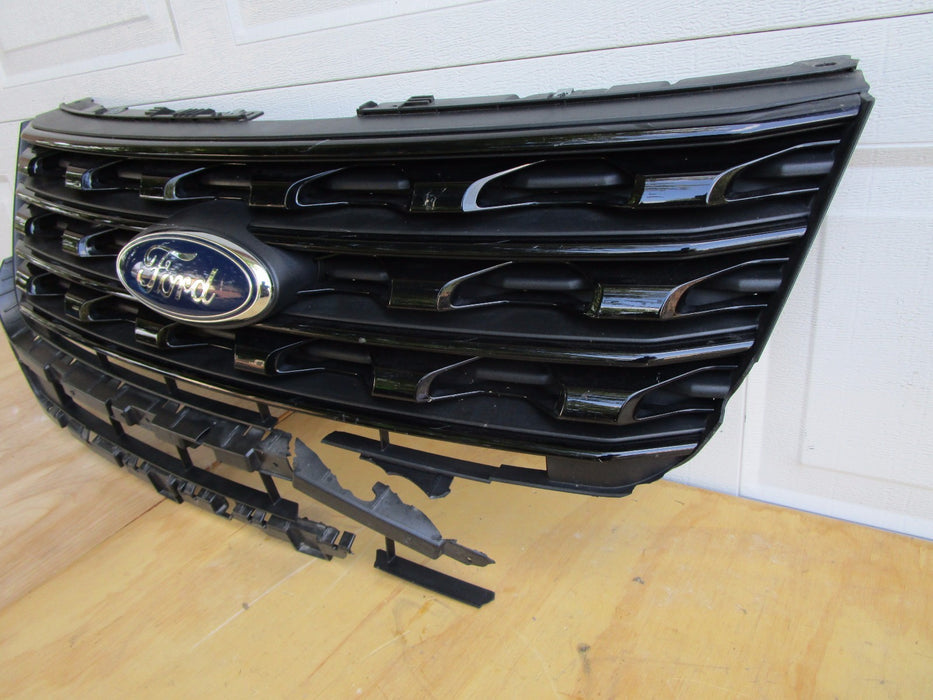 16 17 FORD EXPLORER SPORT FRONT GRILL GRILLE OEM
