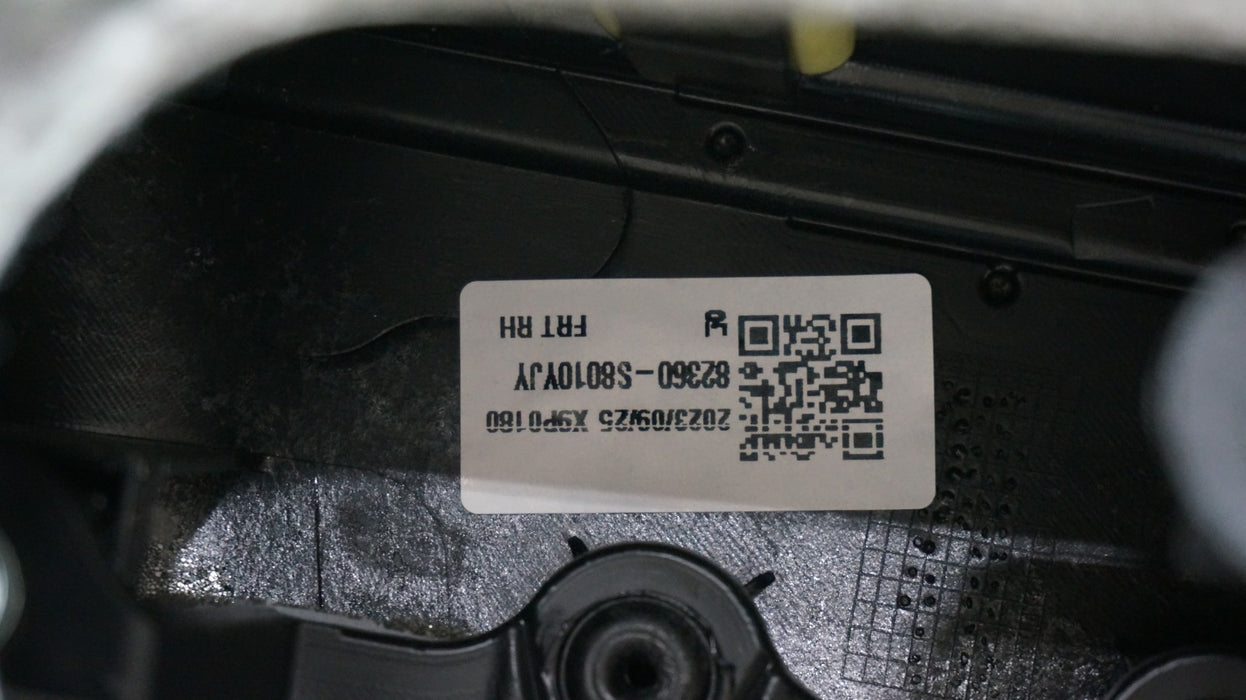 2020-2022 HYUNDAI PALISADE FRONT RIGHT INTERIOR DOOR PANEL OEM 82343-S8000YJY