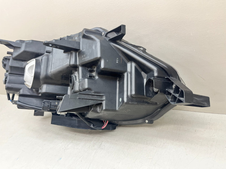 2017-2020 NISSAN ROGUE HALOGEN LEFT DRIVER HEADLIGHT OEM