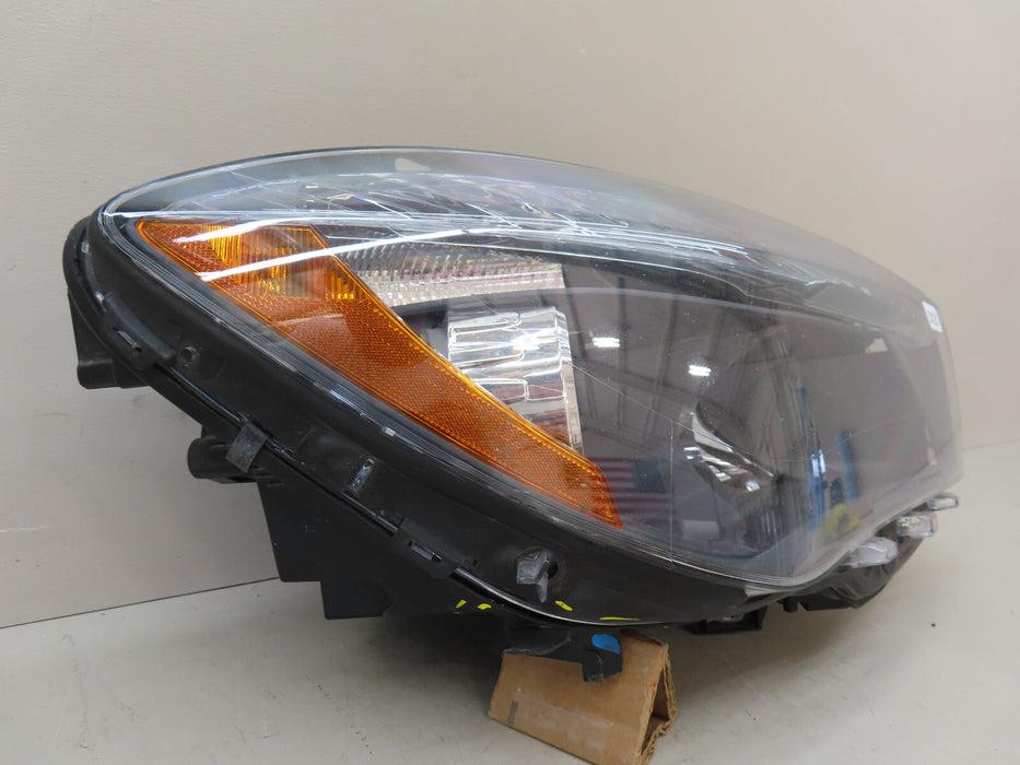2014-2019 MERCEDES-BENZ CLA 250 FRONT RIGHT PASSENGER HEADLIGHT HALOGEN OEM