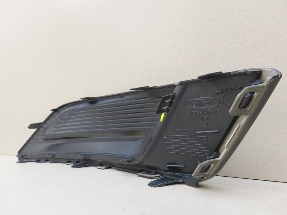 2017-2018 FORD FUSION FRONT BUMPER  LEFT DRIVER SIDE FOG LIGHT COVER OEM