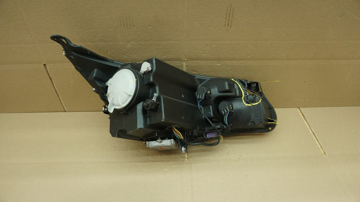 2010-2013 BUICK LACROSSE XENON FRONT LEFT DRIVER SIDE HEADLIGHT HALOGEN OEM