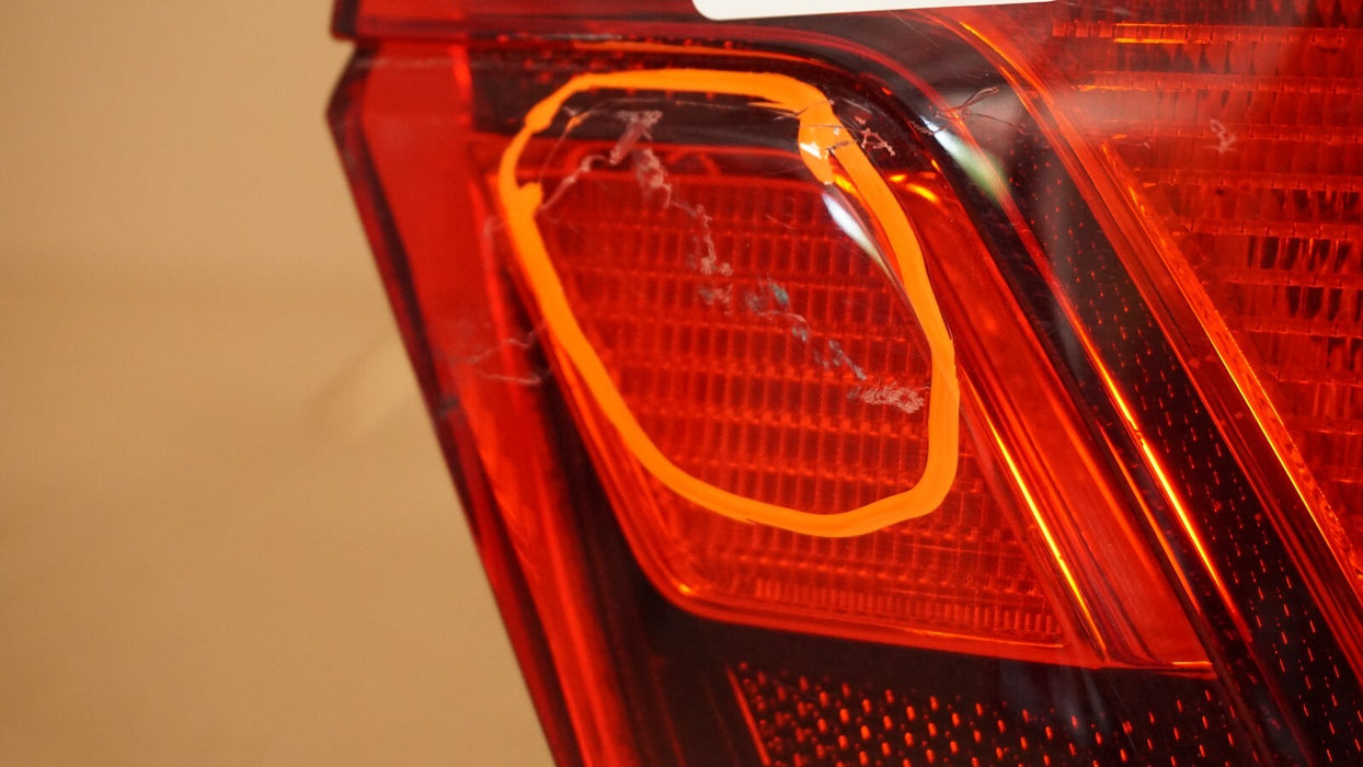 2018-2020 VOLKSWAGEN TIGUAN RIGHT PASSENGER SIDE OUTER TAIL LIGHT LAMP OEM