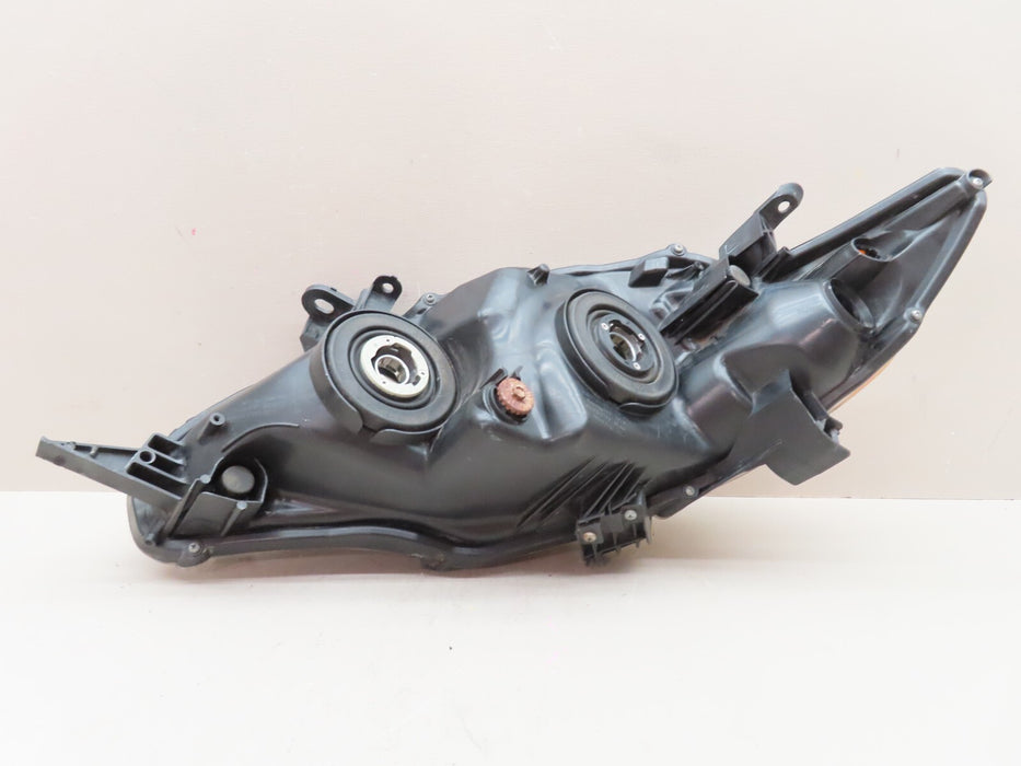2011-2013 TOYOTA COROLLA FRONT RIGHT PASSENGER SIDE HEADLIGHT LAMP HALOGEN OEM