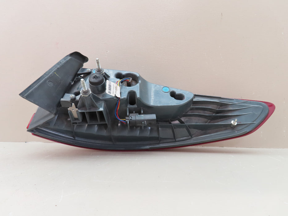 2013 2014 2015 2016 FORD FUSION REAR LEFT DRIVER SIDE TAIL LIGHT OEM