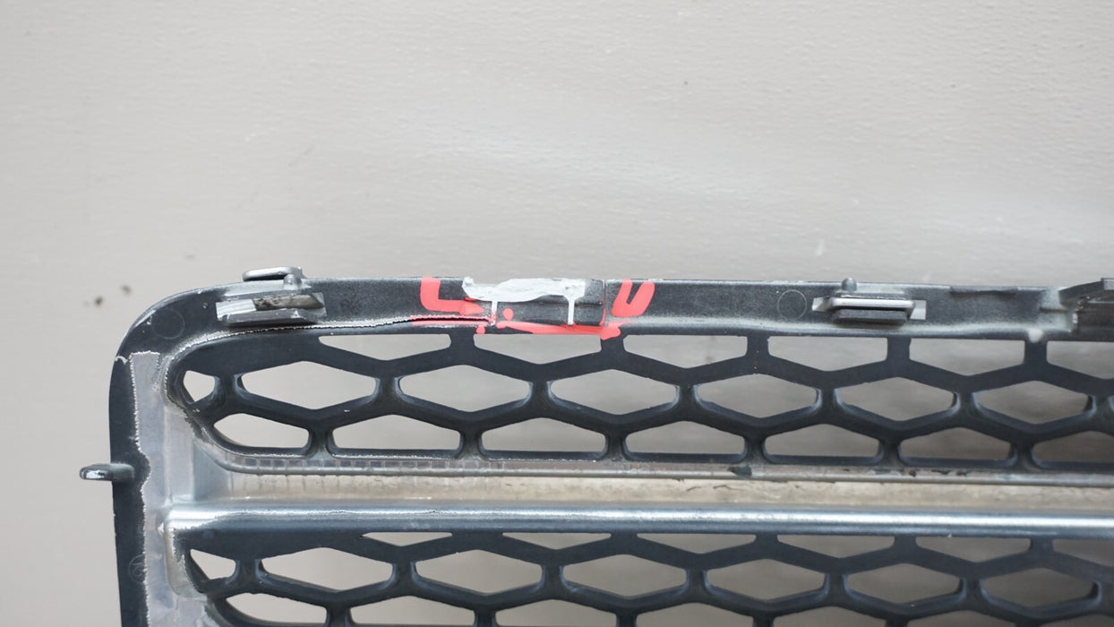2009-2011 NISSAN MAXIMA FRONT RADIATOR CENTER GRILLE OEM 620709N00A