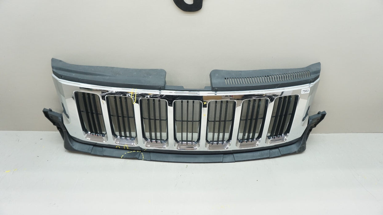 2011-2013 JEEP GRAND CHEROKEE FRONT UPPER RADIATOR GRILLE GRILL OEM 55079377AC
