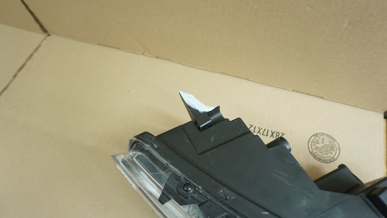 2019-2020 KIA SOUL FRONT LEFT DRIVER SIDE HEADLIGHT HALOGEN LAMP LIGHT OEM 19 20