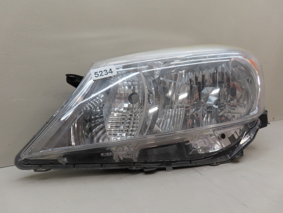 2012-2014 TOYOTA YARIS FRONT LEFT DRIVER SIDE HEADLIGHT HALOGEN OEM