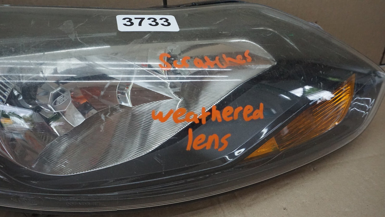 2012-2014 FORD FOCUS FRONT RIGHT PASSENGERS SIDE HEADLIGHT OEM 12 13 14