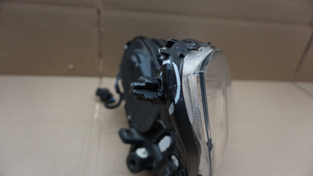 2011-2013 VOLVO S60 FRONT RIGHT PASSENGER HEADLIGHT HALOGEN HEADLAMP OEM