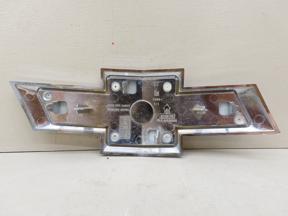 GM GENUINE EMBLEM 84046096