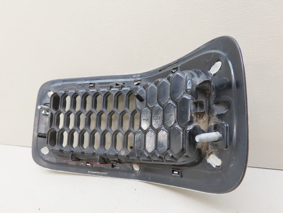 2014-2018 JEEP CHEROKEE FRONT RADIATOR GRILL GRILLE INSERT #6 OEM