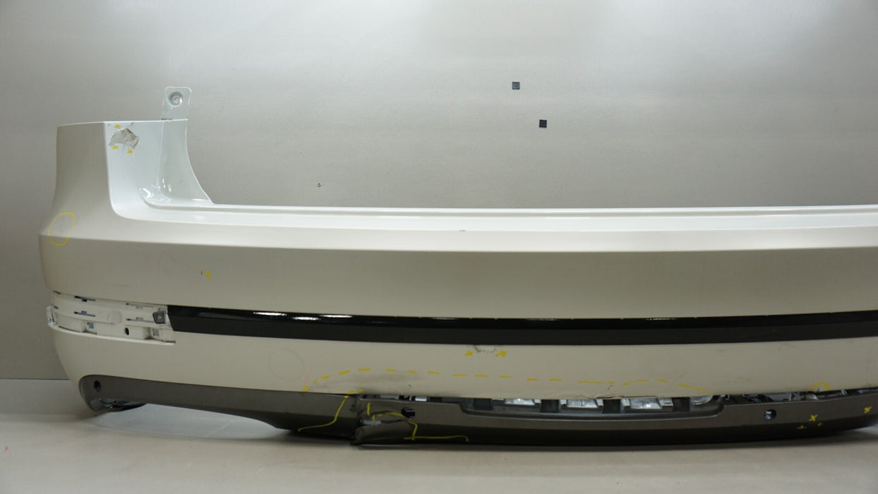 2017-2020 BENTLEY BENTAYGA REAR BUMPER COVER OEM 36A807301 17 18 19 20