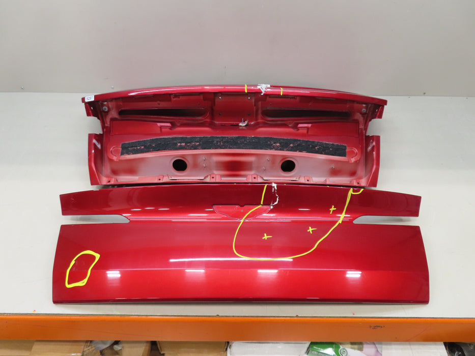 2017-2022 ASTON MARTIN DB11 REAR LIFT GATE TAIL GATE OEM