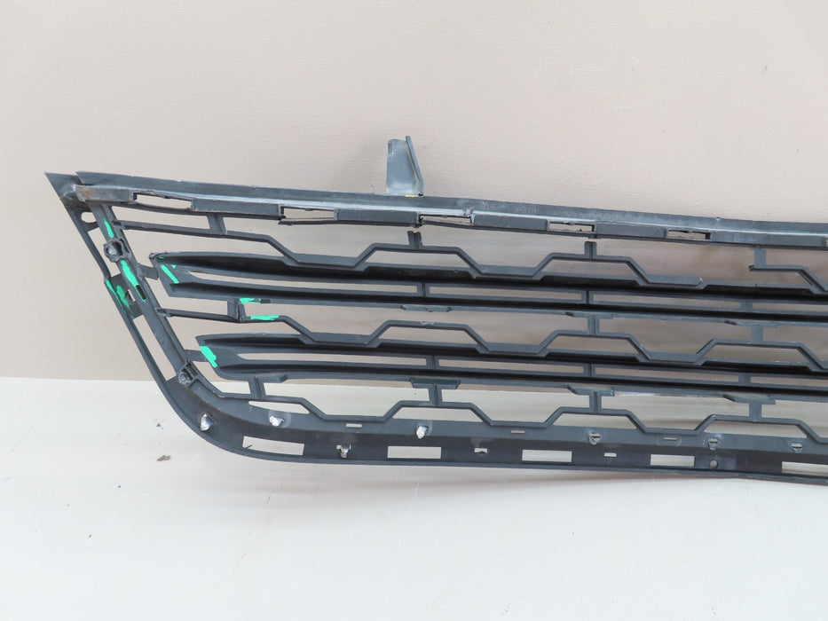 2013-2017 CHEVROLET TRAVERSE SUV FRONT LOWER BUMPER GRILLE GRILL OEM 20983791