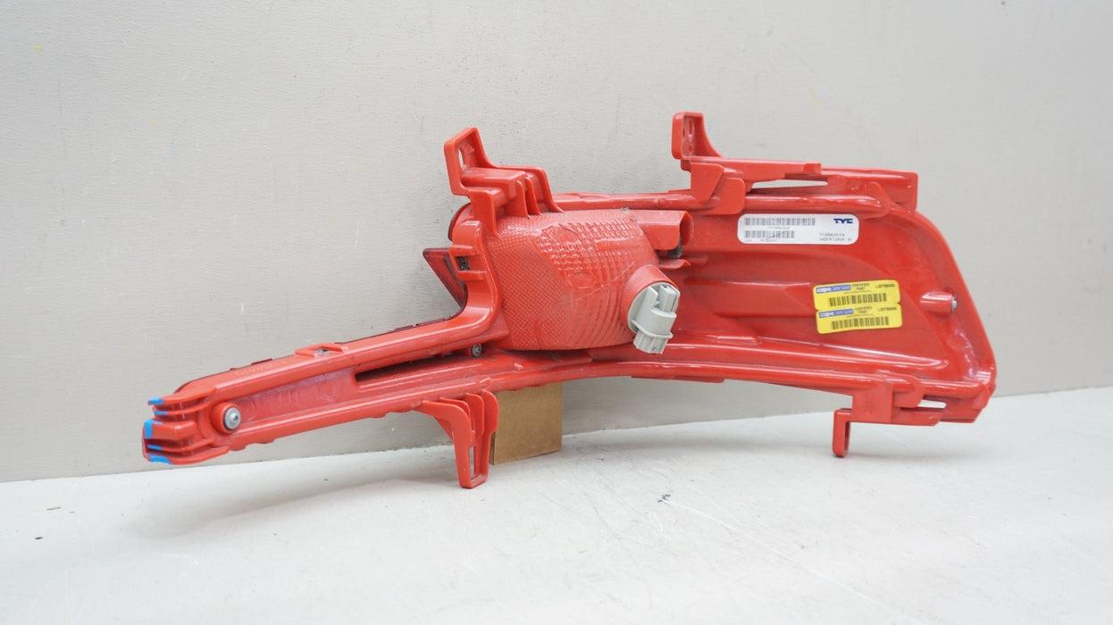 2019-2020 HYUNDAI ELANTRA REAR LEFT DRIVER SIDE BUMPER REFLECTOR AFTERMARKET