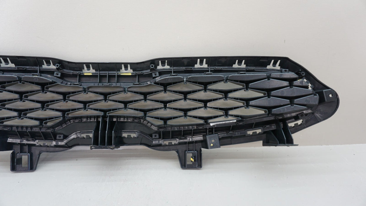 2019-2020 KIA FORTE SEDAN FRONT BUMPER RADIATOR GRILLE GRILL OEM 86350-M6000