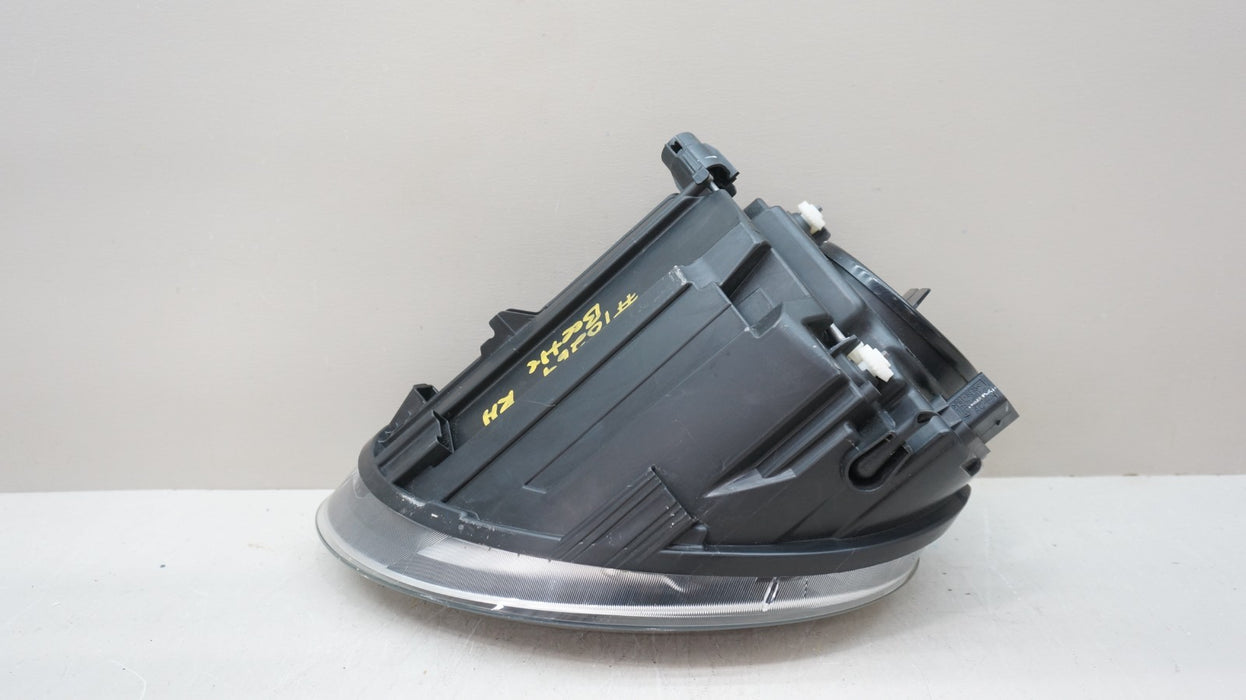 2012-2019 VOLKSWAGEN BEETLE FRONT RIGHT PASSENGER SIDE HALOGEN HEADLIGHT OEM