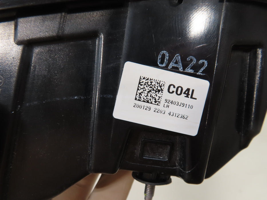 2018-2023 HYUNDAI KONA REAR LEFT DRIVER INNER TAIL LIGHT LED OEM 92403-J91