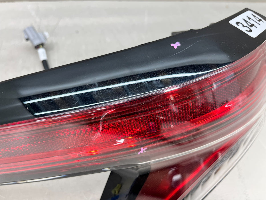 2021-2023 TOYOTA SIENNA LH LEFT DRIVER OUTER TAIL LIGHT LAMP OEM