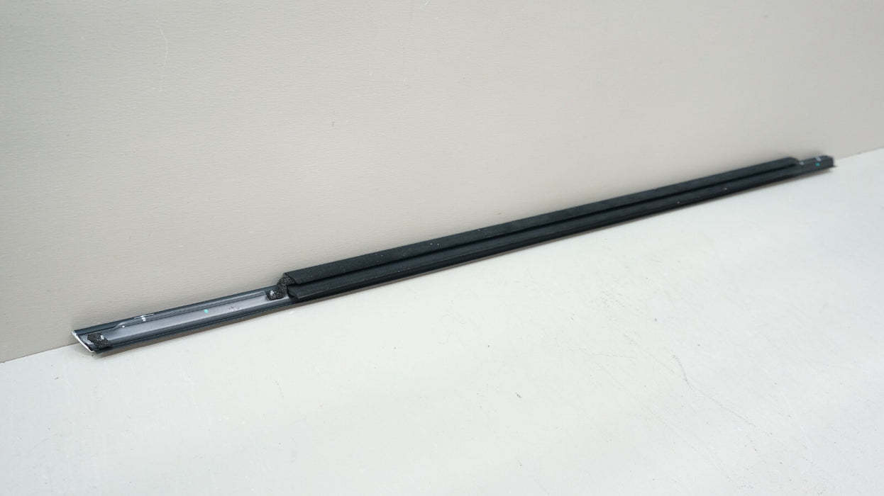 2019-2025 INFINITI QX50 REAR RIGHT SIDE DOOR WINDOW BELT MOLDING OEM 82820-5NA0A