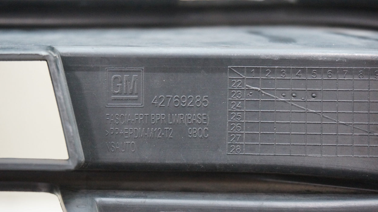 2024-2025 CHEVROELT TRAX FRONT LOWER BUMPER VALANCE COVER 42769285 OEM