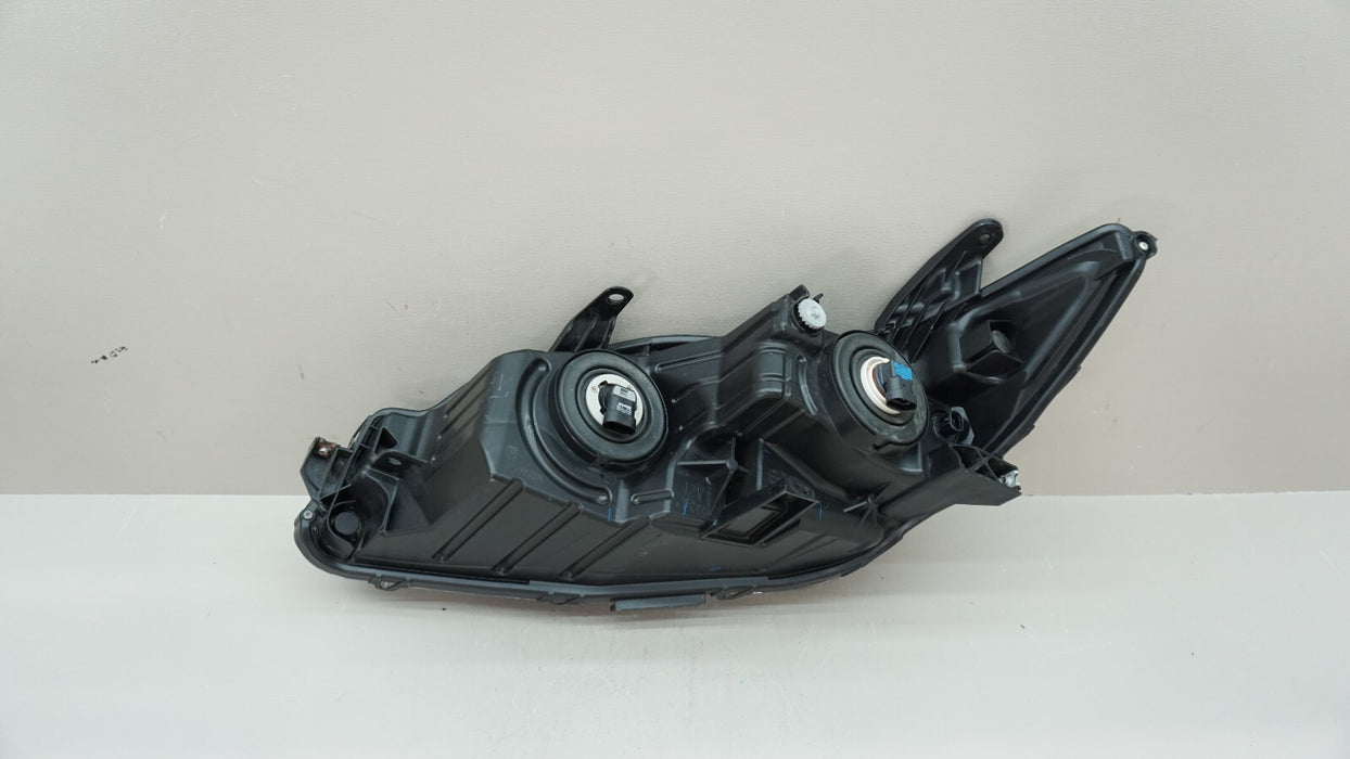 2015-2017 TOYOTA CAMRY FRONT RIGHT PASSENGER SIDE HEADLIGHT OEM 14 16 17