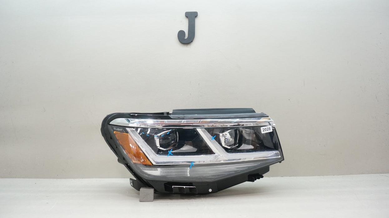 2020-2023 VOLKSWAGEN ATLAS CROSS FRONT RIGHT PASSENGER SIDE LED HEADLIGHT OEM