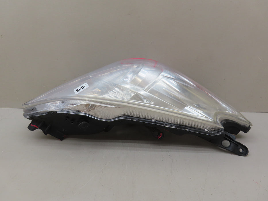 2012-2014 TOYOTA PRIUS V FRONT RIGHT PASSENGER SIDE HALOGEN LAMP OEM
