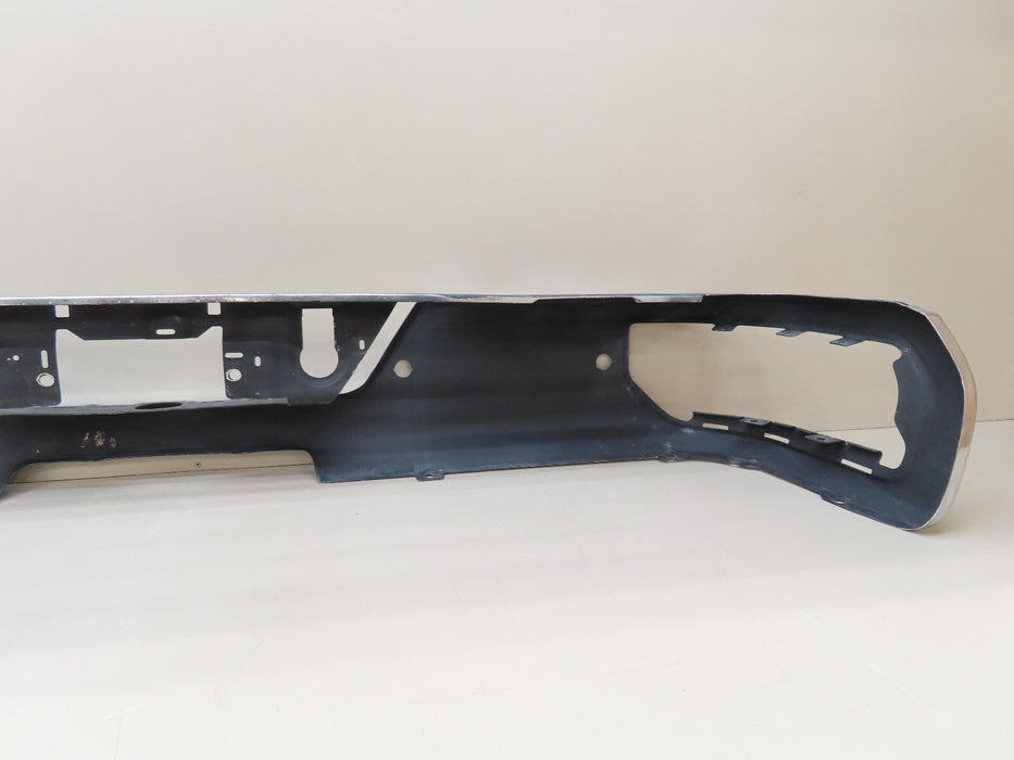 2019-2024 CHEVROLET/GMC SILVERADO/SIERRA 1500 REAR METAL BUMPER OEM