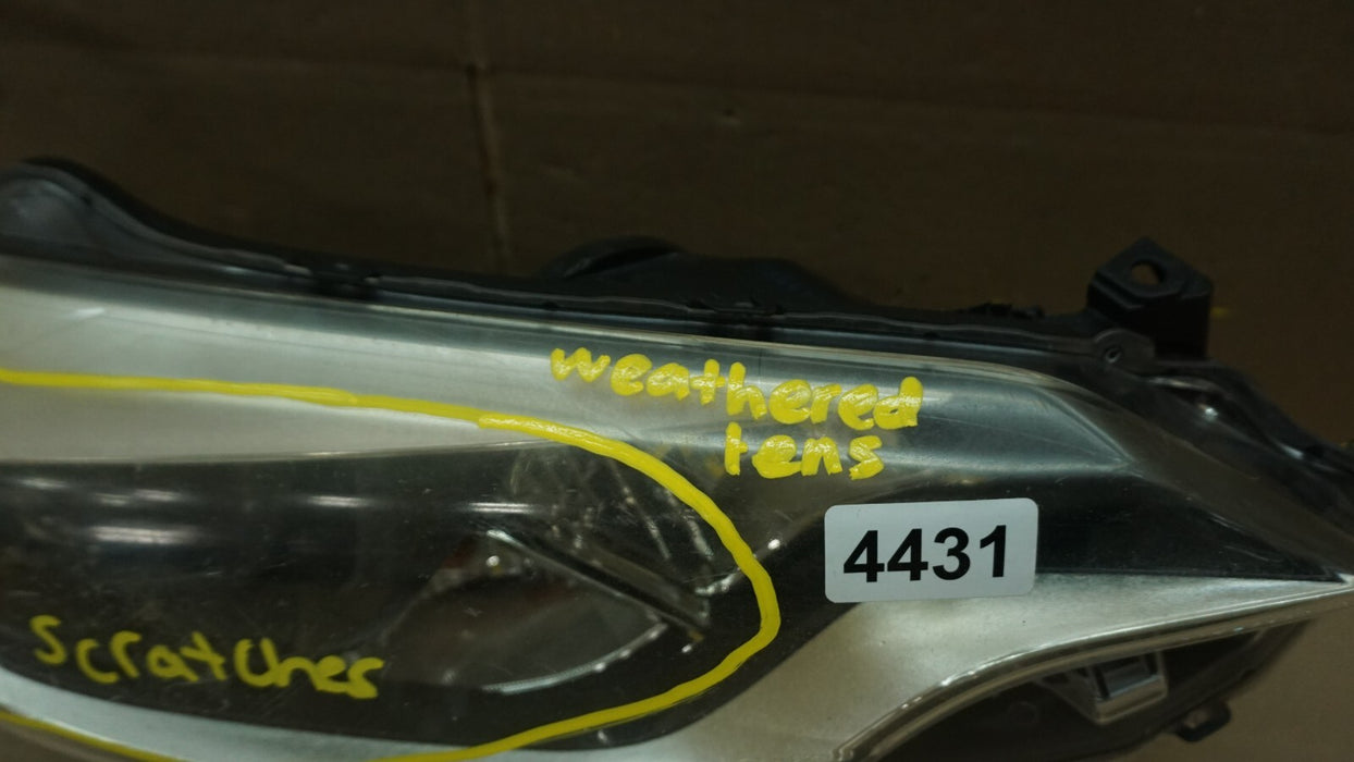 2014-2016 TOYOTA COROLLA FRONT RIGHT PASSENGER SIDE HEADLIGHT HALOGEN OEM 947449