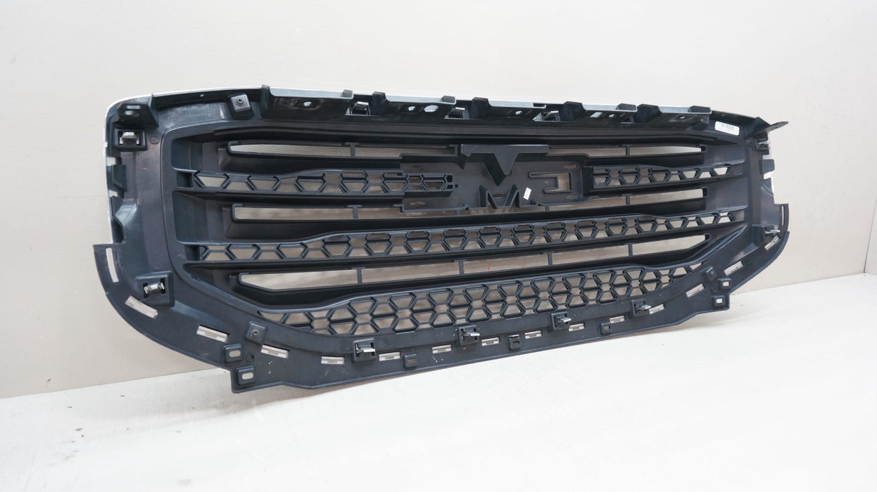 2017-2019 GMC ACADIA FRONT BUMPER RADIATOR GRILLE OEM 84378392