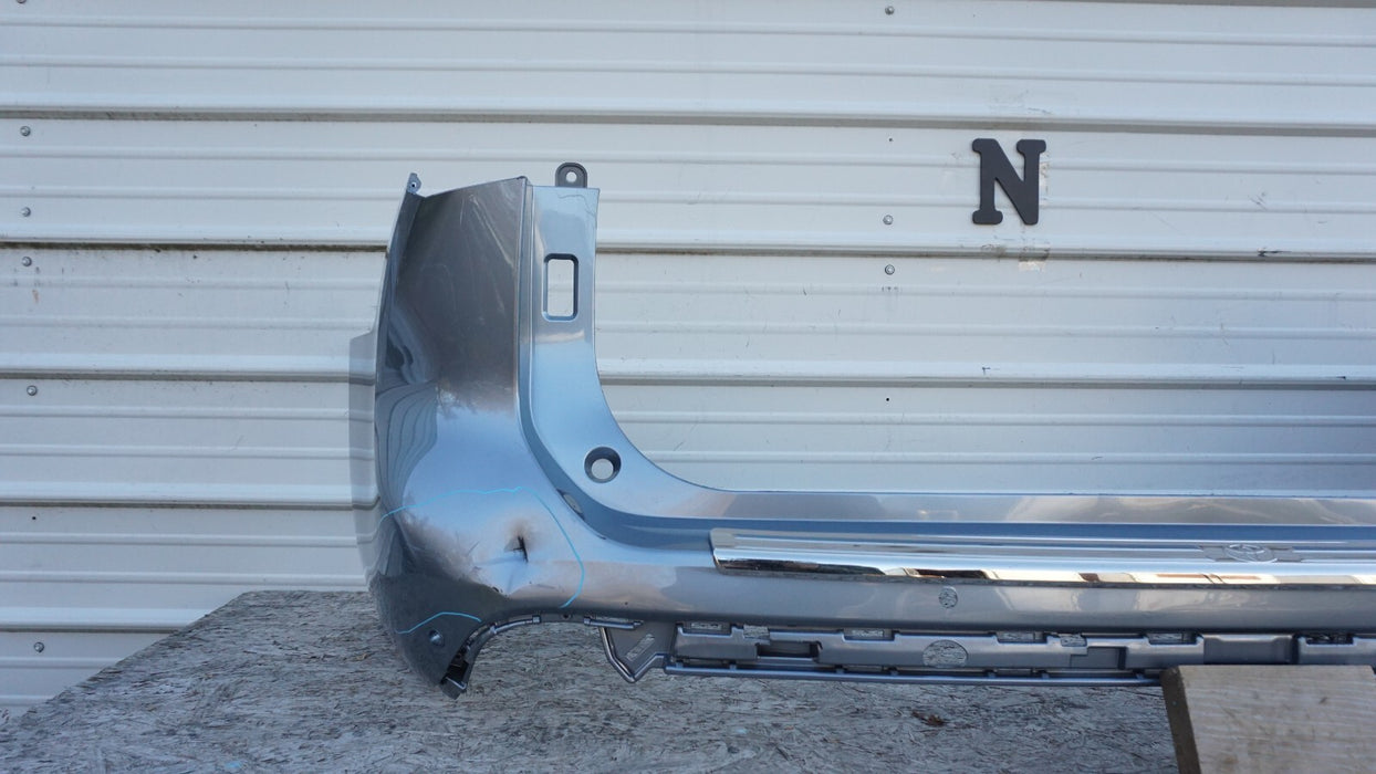 2020-2021 TOYOTA HIGHLANDER REAR BUMPER COVER OEM 20 21 52159-0E170