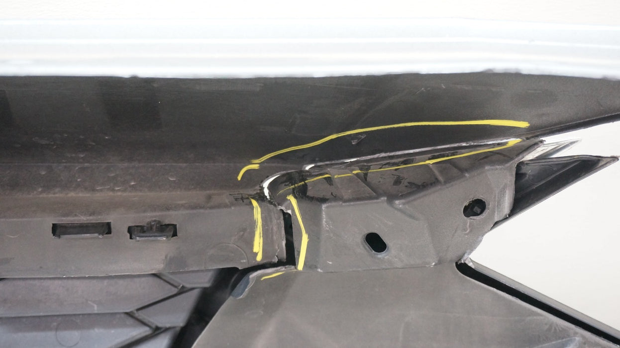 2020-2022 NISSAN SENTRA FRONT BUMPER COVER PANEL WITH GRILLE OEM 620226LB0H