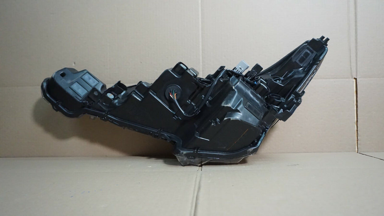 2020-2021 TOYOTA COROLLA RIGHT PASSENGER SIDE HEADLIGHT LED LAMP OEM 20 21