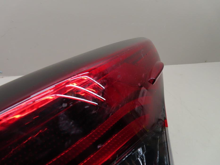 2020-2021 TOYOTA HIGHLANDER RIGHT PASSENGER SIDE TAIL LIGHT LED STOP LAMP OEM