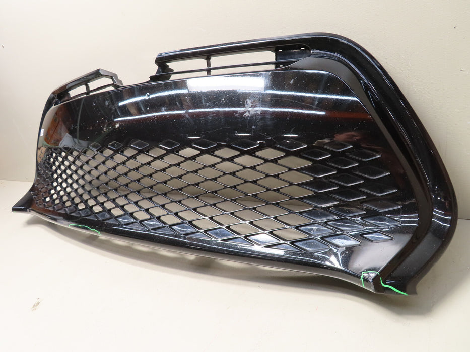 2017 2018 2019 TOYOTA COROLLA SE XSE FRONT LOWER GRILLE GRILL OEM