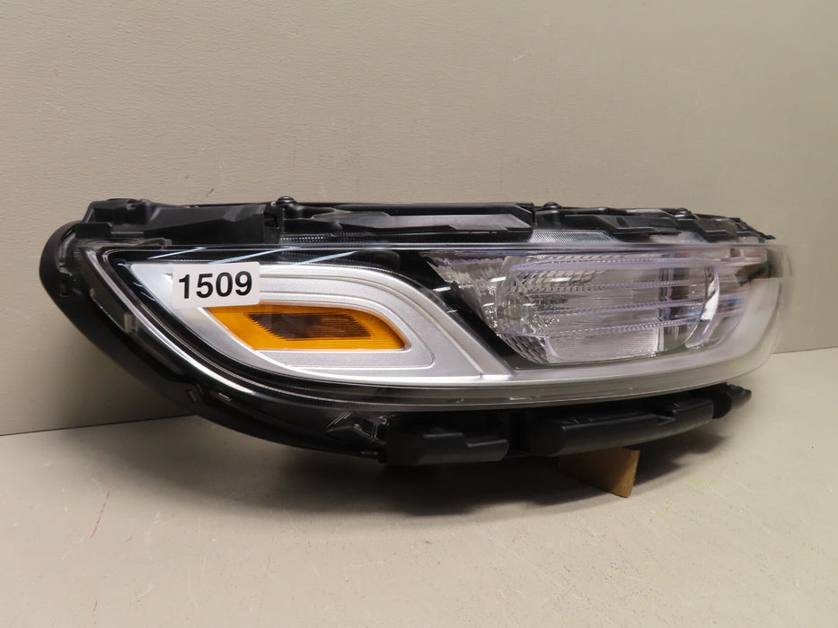 2019-2020 KIA SOUL RIGHT PASSENGER SIDE HEADLIGHT HALOGEN LAMP OEM 92208-k0